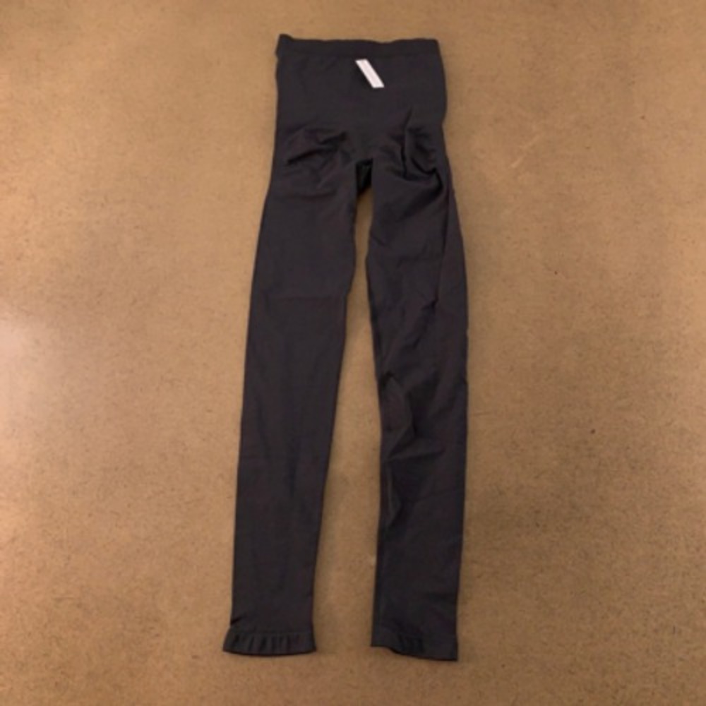Nueskin Womens Cropped Leggings Black Pull On Stretch Plus 1X New